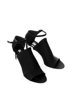 Обувь женская Босоножки BALENCIAGA (382149W0ZM1/15.2). Купить за 27930 руб.