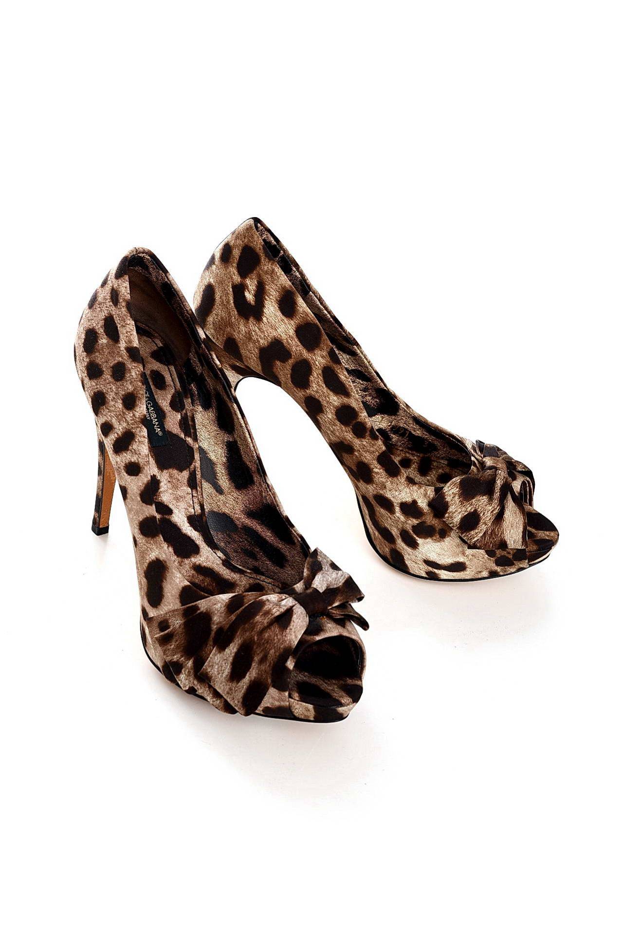 Обувь женская Туфли DOLCE & GABBANA (C11991A9T17/12.1). Купить за 18360 руб.