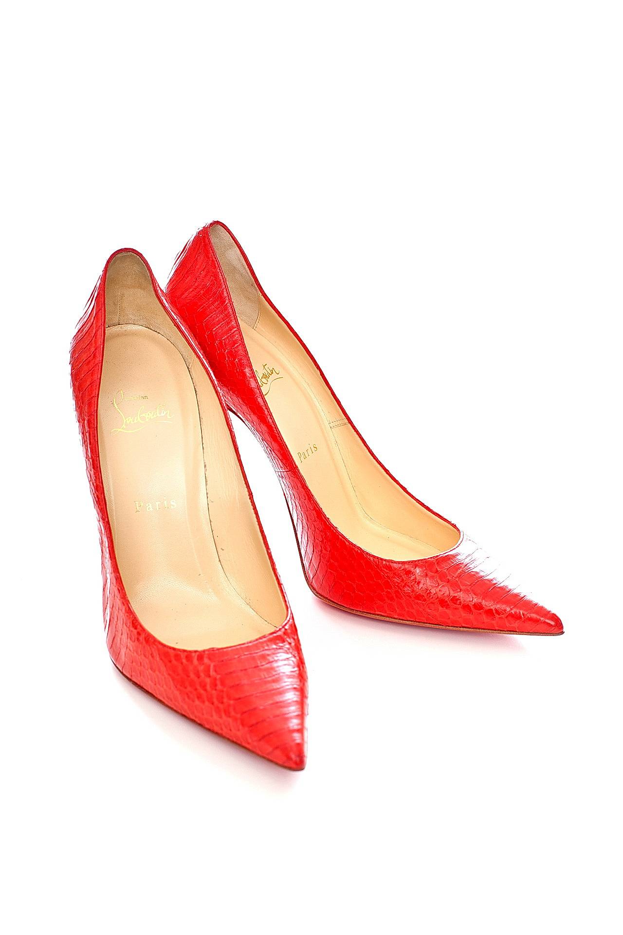 Обувь женская Туфли CHRISTIAN LOUBOUTIN (DECOLLETE554/13.1). Купить за 32750 руб.
